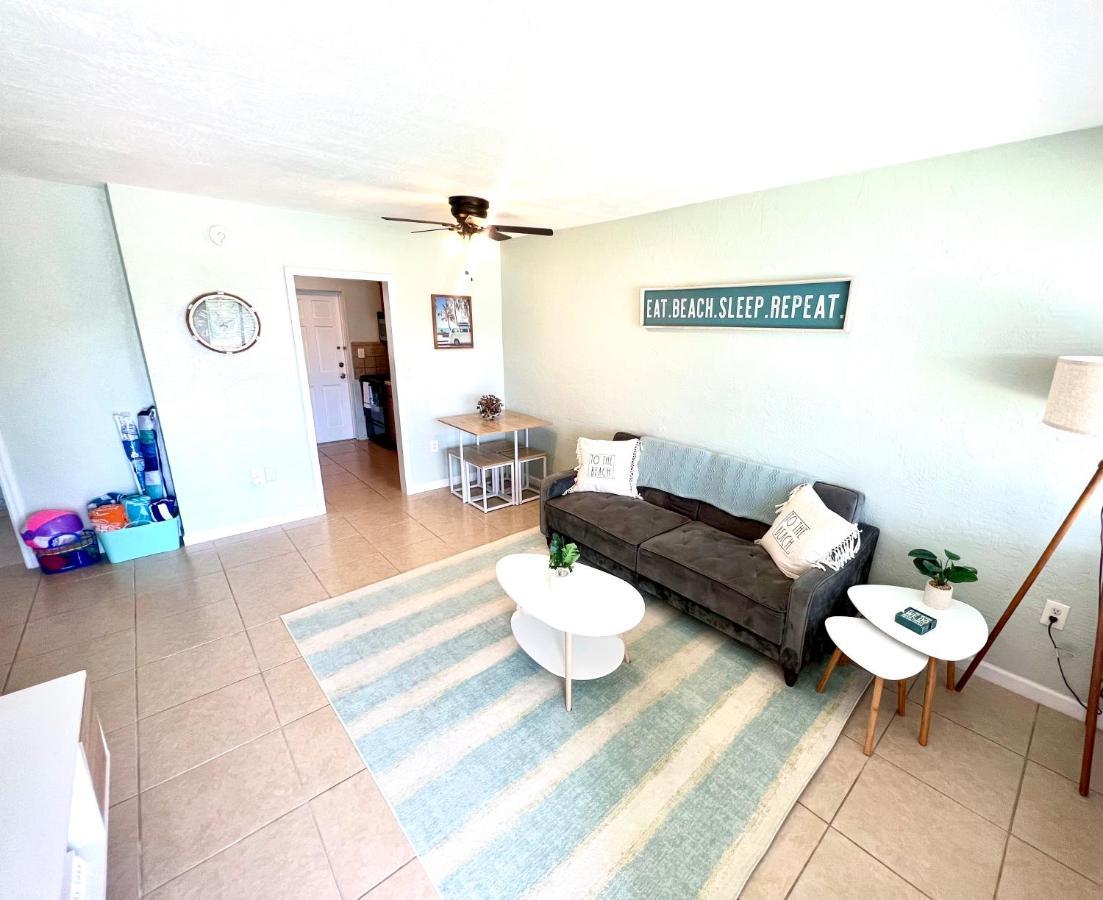 Beach Bungalow In Downtown Cocoa Beach Villa Kültér fotó